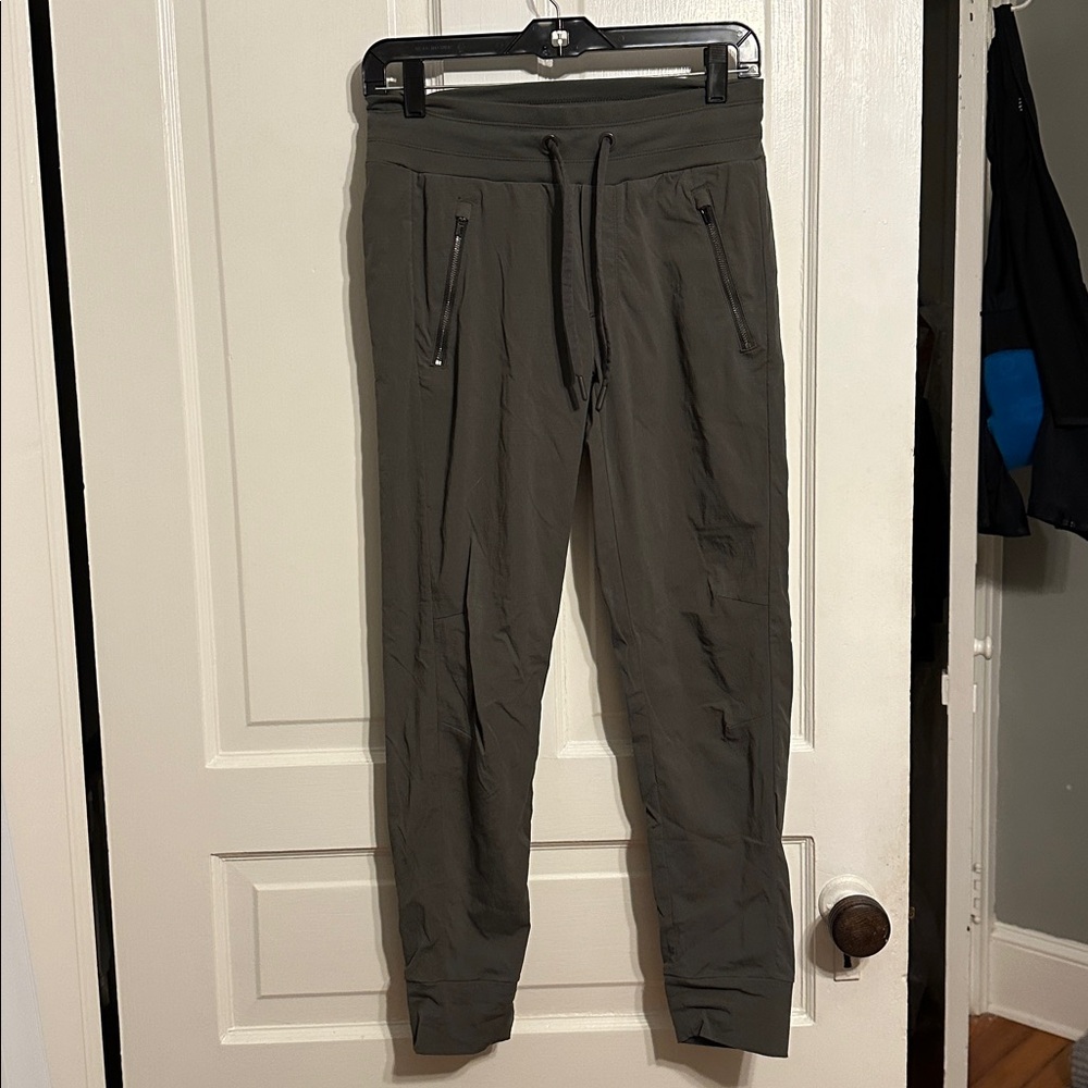 Athleta | Trekkie North Jogger Pants | size 0